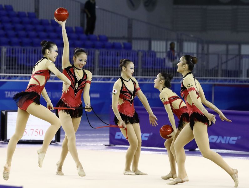 世大運韻律體操測試賽，日本東京女子體育大學1隊，收下團隊全能金牌。圖/大會提供