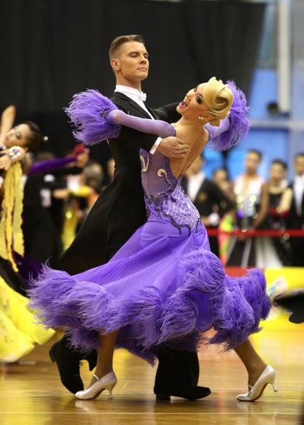 世界標準舞冠軍俄羅斯Dmitry Zharkov／Olga Kulikova順利在台北賽摘金／大會提供