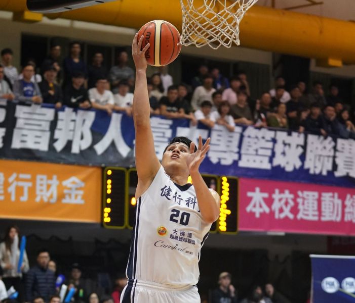 健行科大陳冠毅生涯新高2７分。