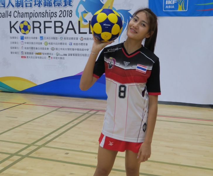 泰國合球女孩 拉提亞(Rattitakorn Udomsuk )首度代表泰國參加合球亞錦賽。合球協會提供