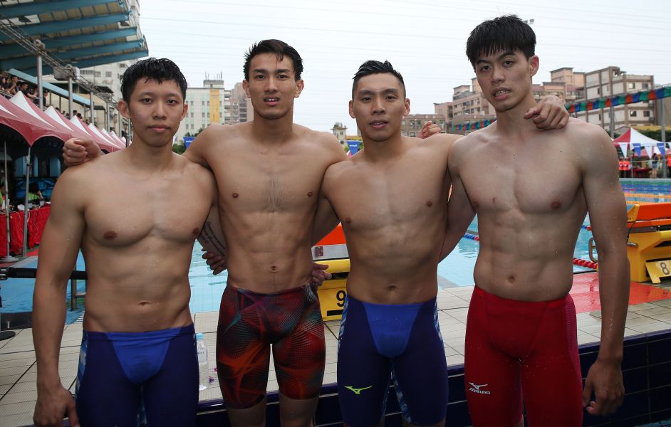 輔大F4王郁濂／安廷耀／黃硯歆／林建良(左至右)也是亞運游泳奪牌的重點組合。李天助攝.