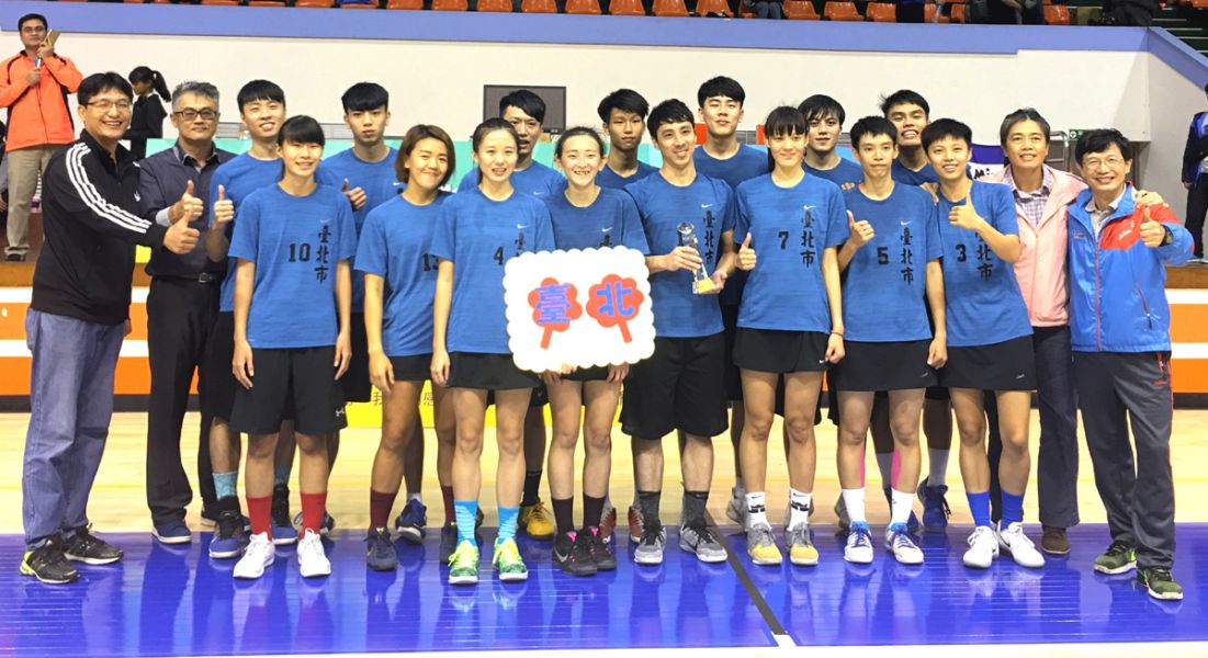 台北市勇奪第一屆合球聯賽冠軍盃。合球協會／提供。