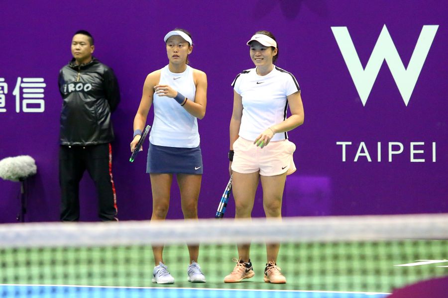莊佳容與張凱貞搭檔成功晉8強。WTA臺灣公開賽大會提供