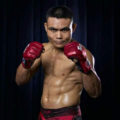 菲律賓格鬥拳王 Rex De Lara瑞克斯來勢洶洶。