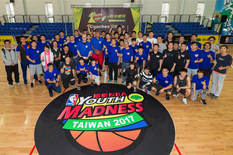 首次在台舉辦的教練訓練營，許多國內名師教頭皆出席，與來自中國東莞籃球學校帕瑪教練及NBA明星前鋒馬里安交流心得。主辦單位提供