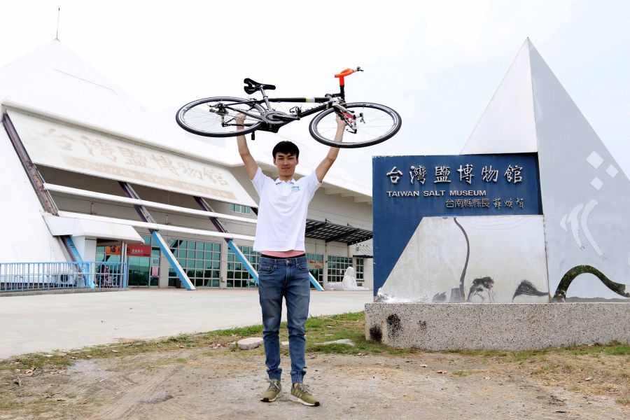 王胤之將會參加鵝鑾鼻燈塔挑戰。中國民國自行車騎士協會／提供。