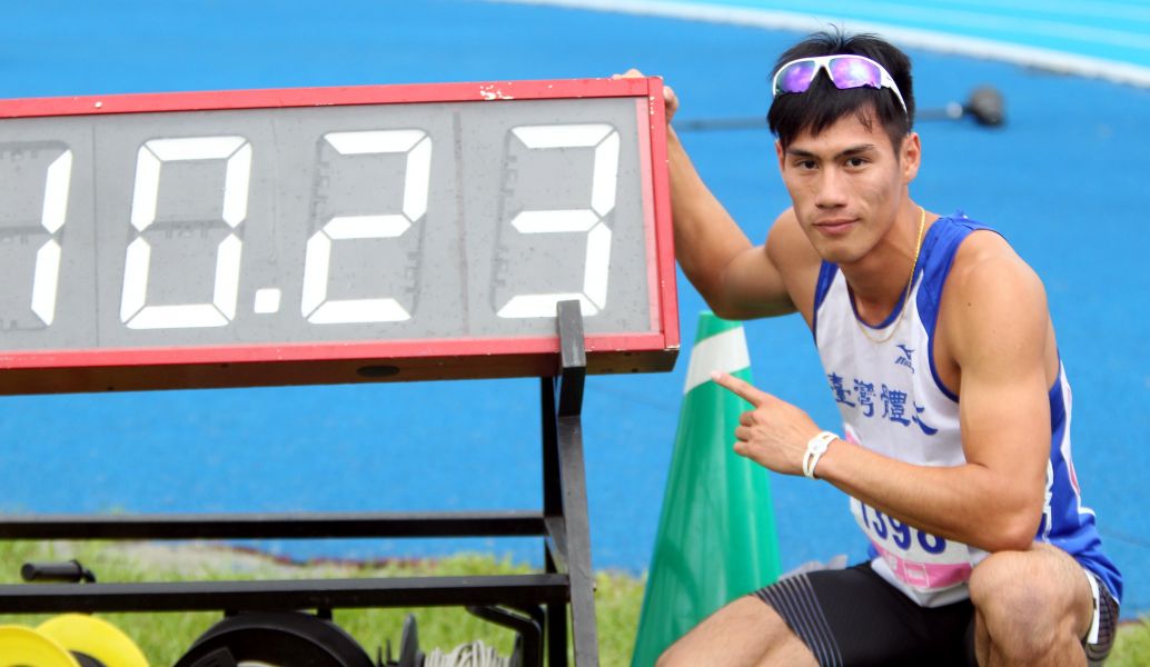 楊俊瀚以10秒22打破100公尺全國紀錄(參考成績10秒23)。林嘉欣／攝影。