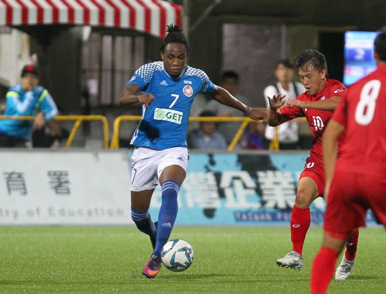 大同外援馬可(左)的進球能力在台灣開出一截。