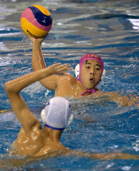 中華水球隊在世大運測試賽首戰馬來西亞，最後以8比9落敗惜敗。2017臺北世大運組委會提供