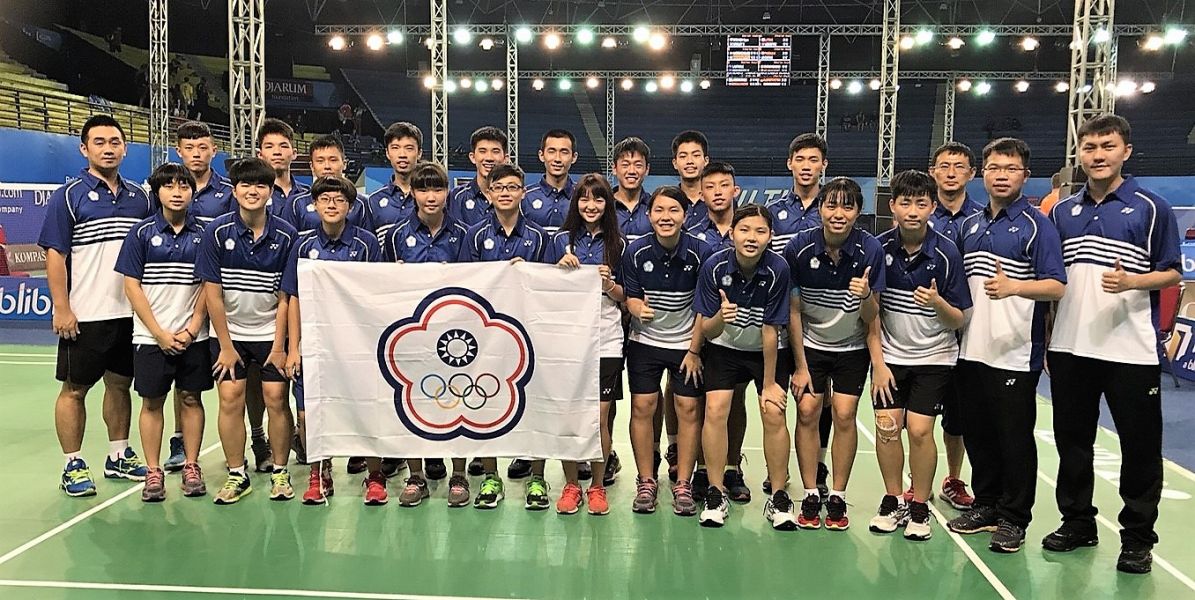 參加今年世青羽賽的台灣代表隊／台灣羽隊教練團提供