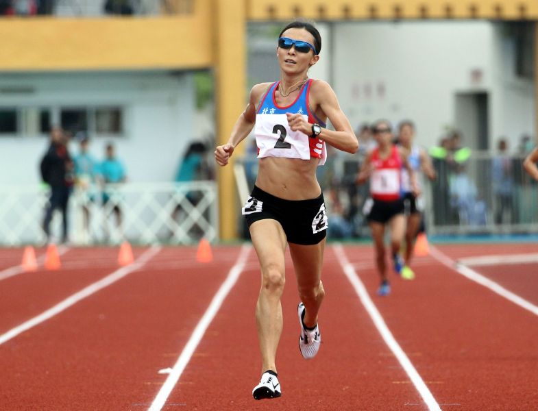 女子5000公尺冠軍新北市謝千鶴。林嘉欣／攝影。