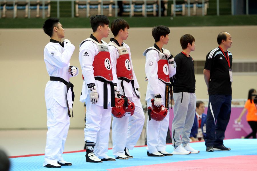 中華B隊在測試賽男子團體對打拿金牌。林嘉欣／攝影。