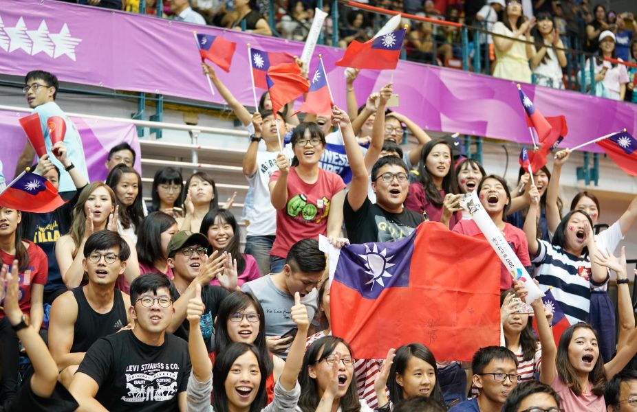 爆滿的觀眾到場為中華隊加油！ 臺北世大運組委會／提供。