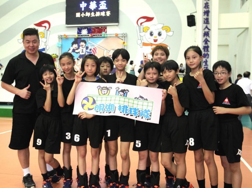 北市明湖國小奪得中華盃五年級女童組冠軍。林嘉欣／攝影。