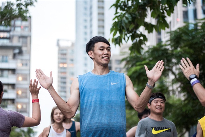 在中華隊跨欄選手陳奎儒及NRC專業教練、配速員的帶領下，跑者從NEO19出發，享受穿梭在城市中慢跑的暢快。NIKE提供