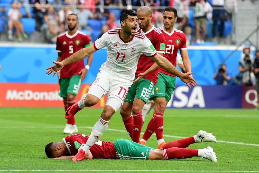 傷停補時，摩洛哥烏龍球助伊朗獲勝。法新社