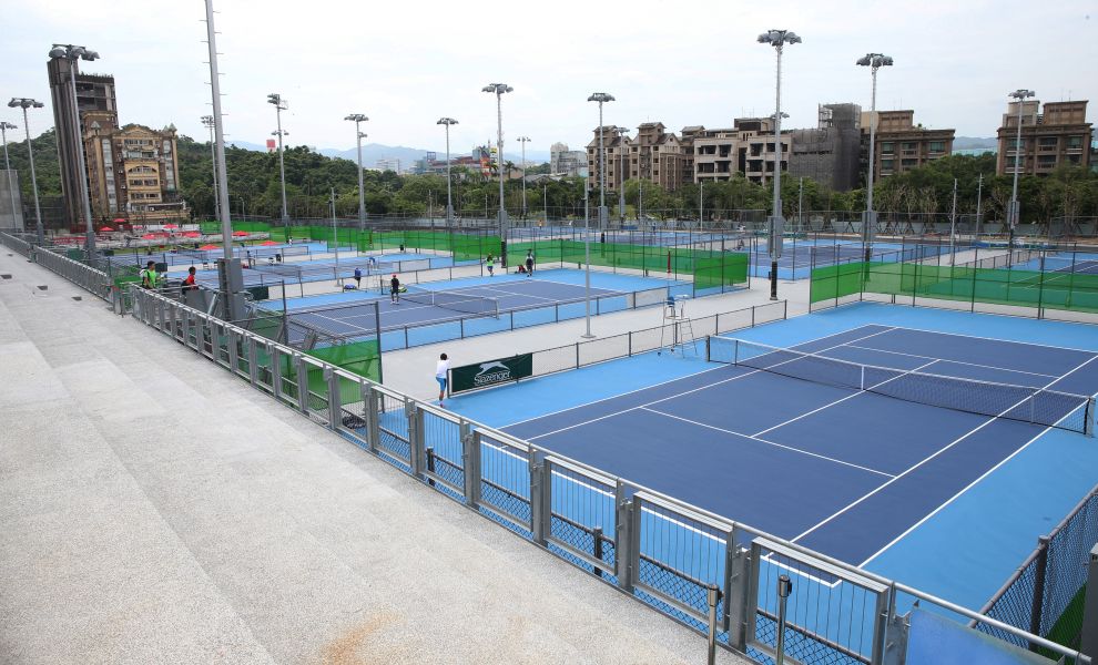 台北網球中心的場地獲得選手的認可。李天助攝