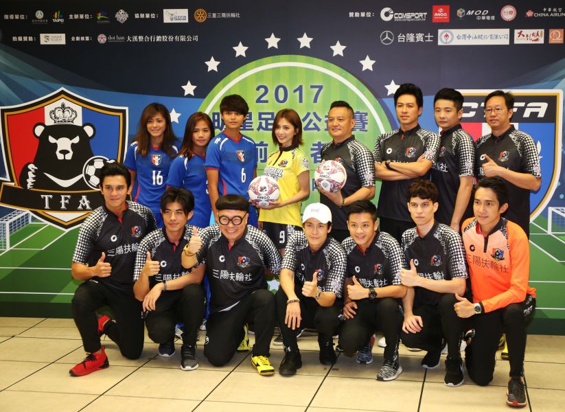 黑熊明星隊與中華亞運女足隊將在12月2日進行一場義賽。李天助攝