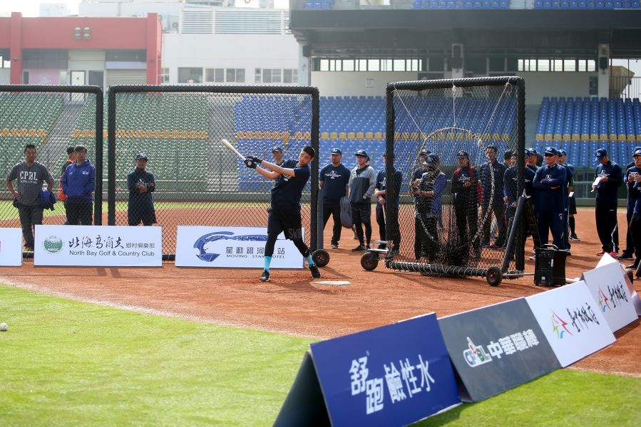 2018中華職棒專業打擊訓練營今天開跑。圖/中職提供