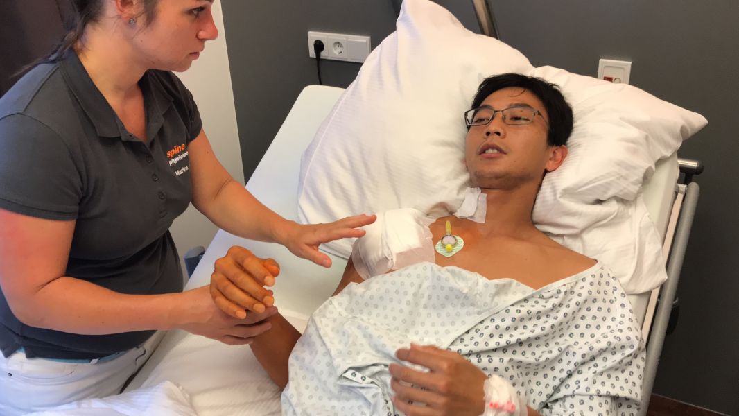 盧彥勳在德國完成肩膀手術。盧威儒提供