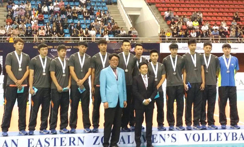 亞洲東區男排賽，中華(台電)隊奪得銀牌。李世家／提供。