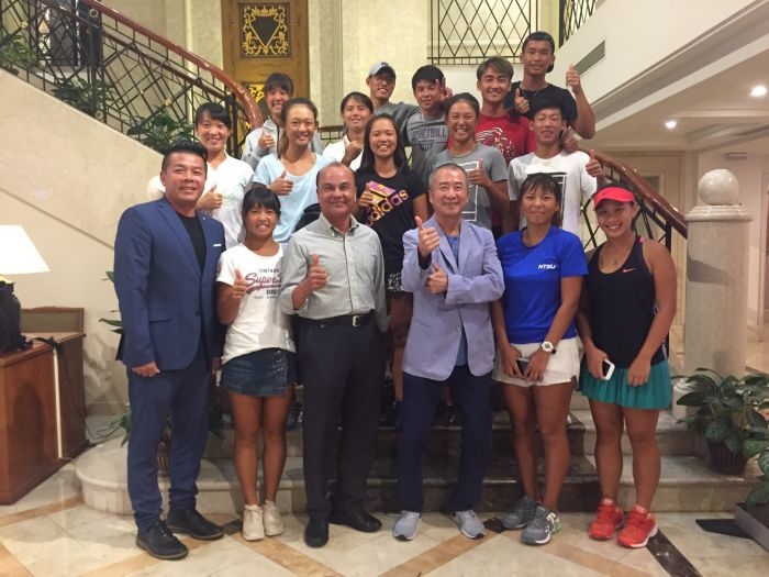 網協廖裕輝理事長設宴勉勵網壇新星，讓協會成為選手後盾全力在網壇發光。中華民國網球協會提供