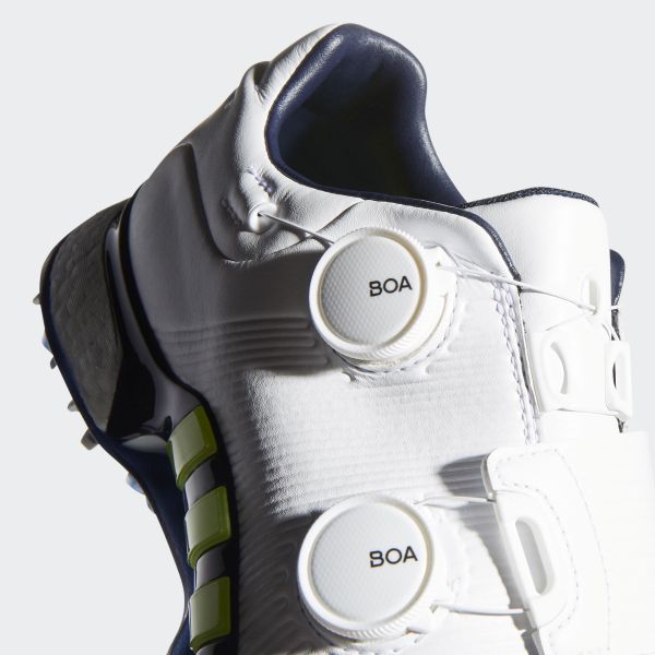 前部BOA用於穩定前腳掌，後部BOA用於調整腳腕處的舒適度。adidas提供