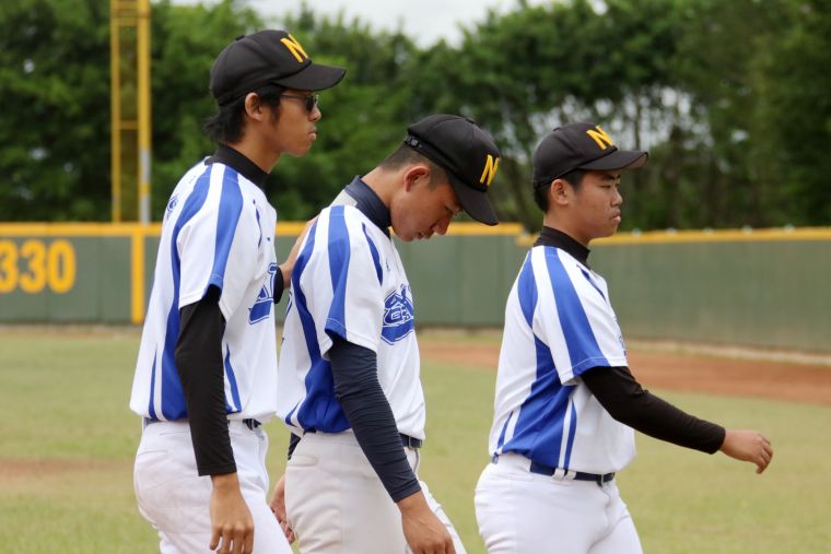 台南高工冠軍戰不敵中華中學，球員賽後難掩落寞。大會提供