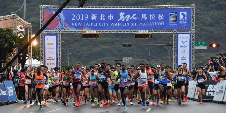 第17屆萬金石馬拉松於2019年3月17日正式起跑，上萬名跑者共襄盛舉。