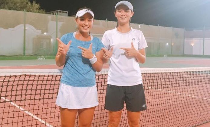 陳佩萱(左)／吳芳嫺開始挑戰WTA賽事。摘自陳佩萱臉書