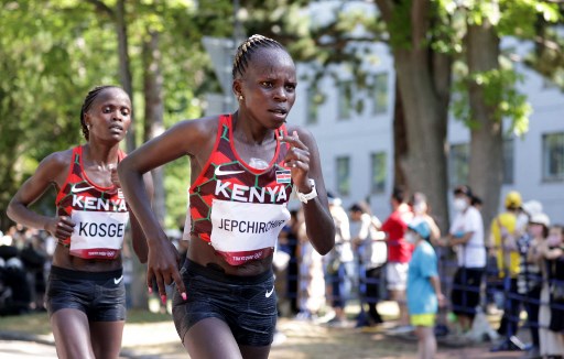 肯亞女將包辦女子馬拉松前二。法新社