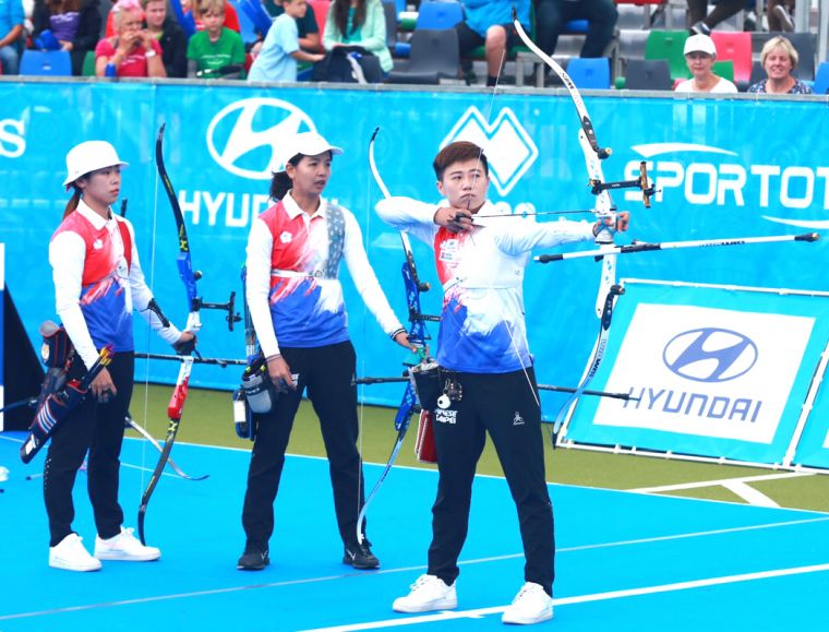 中華女子反曲弓隊譚雅婷(左起)、林佳恩和雷千瑩。倪大智／提供。