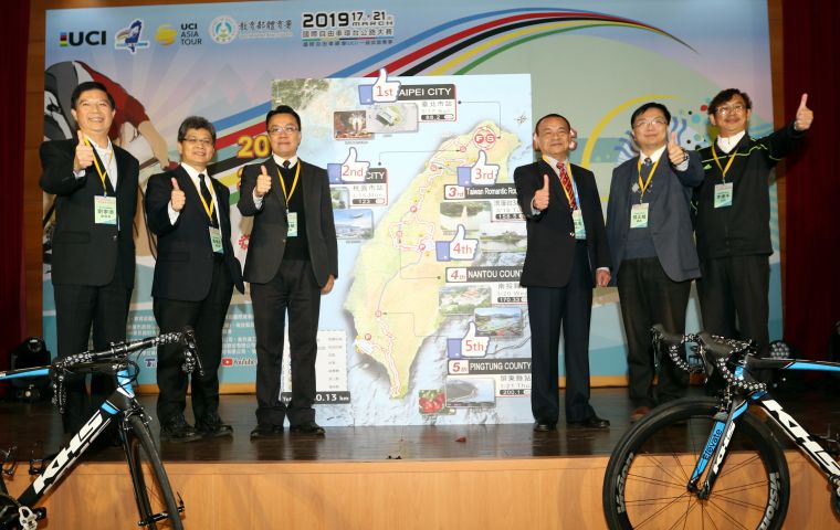 2019年國際自由車環台公路大賽五站站主邀大家一起來為選手加油。中華民國自由車協會／提供。