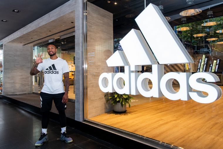adidas簽約球星Damian Lillard三度旋風訪台，擔任adidas忠孝旗艦店升級回歸嘉賓。官方提供