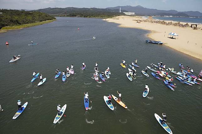 2019第二屆台灣SUP立槳國際邀請公開賽將在5月4號金山磺港海灘熱情展開。