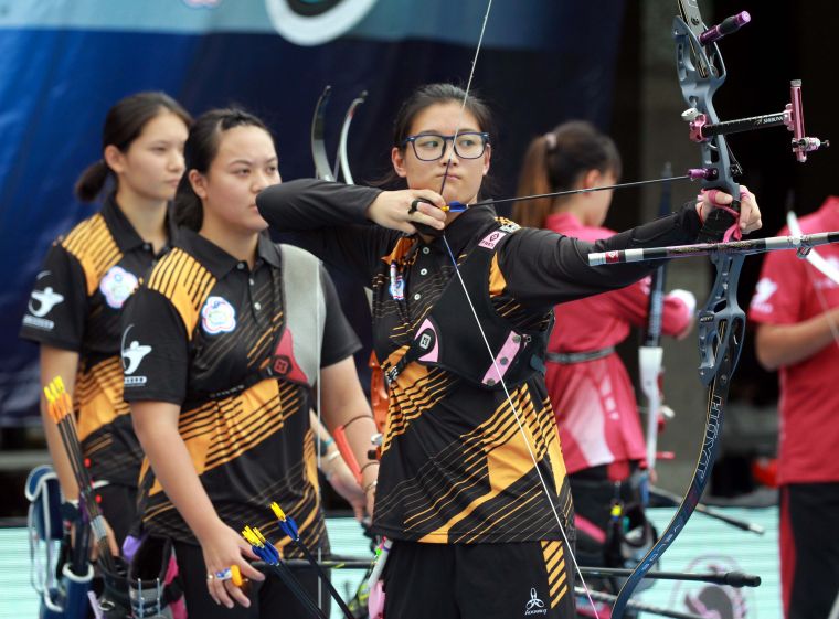 協會青年隊女子團體賽勝凱撒隊。中華企業射箭聯盟／提供。