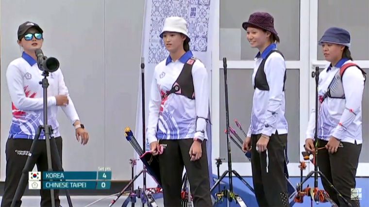中華青女反曲弓隊勇奪世青射箭賽銀牌。截取自直播畫面。