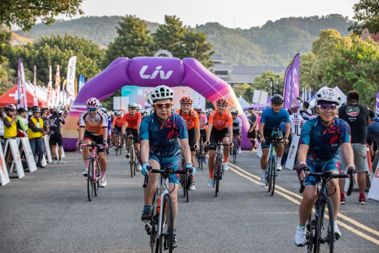 LIVDAY 仲夏田野是 LIV 自行車品牌年度魅 Liv 騎跡 8 場活動的主要活動。捷安特提供