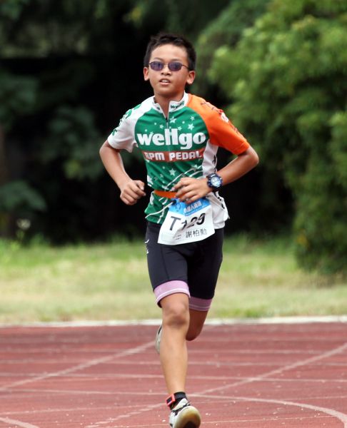 10至12歲組冠軍謝帛勳。捷安特／提供。