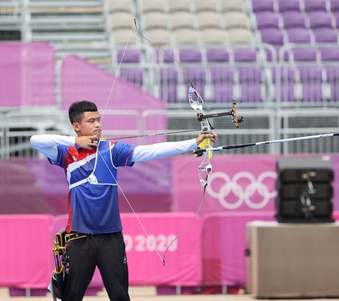年僅20歲湯智鈞射出台灣奧運射箭男子個人最佳成績。李天助攝