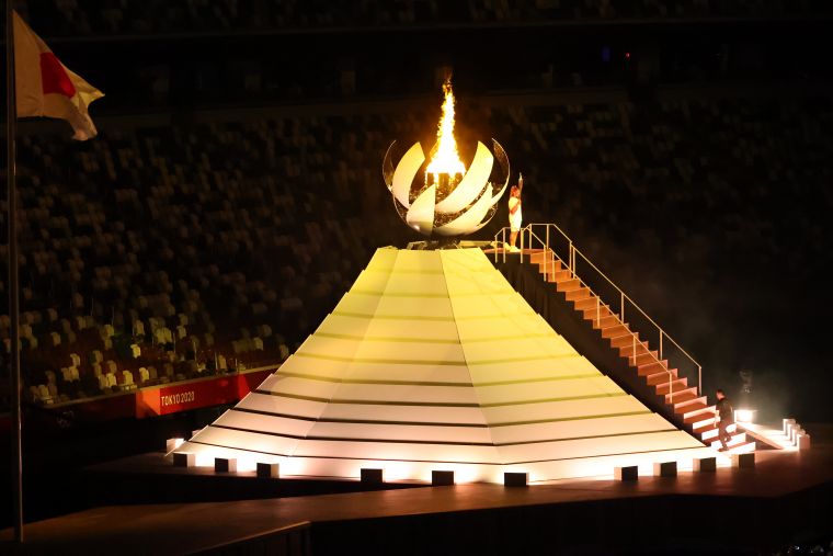 點燃聖火結束今年東奧開幕儀式。李天助攝