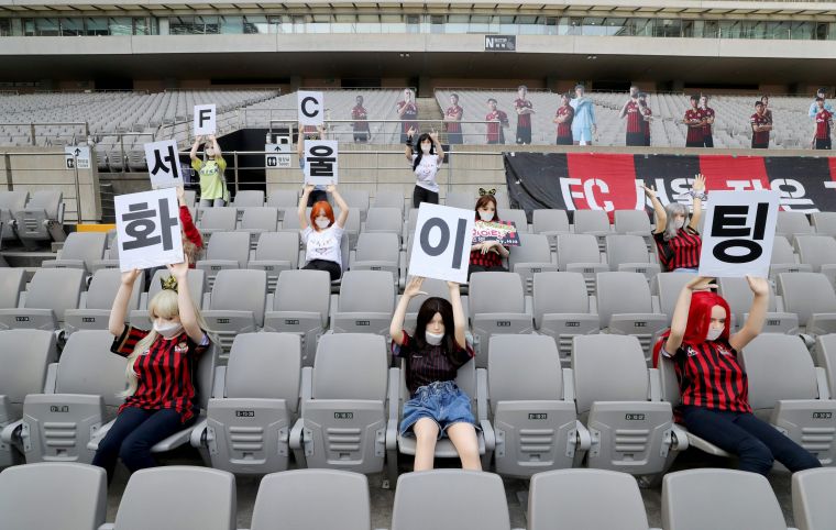 FC首爾主場用情趣娃娃充當觀眾引發極大爭議。法新社