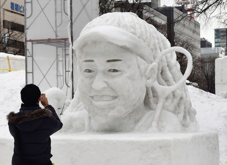 札幌雪祭有日本人已經雕出大坂直美的頭型。法新社