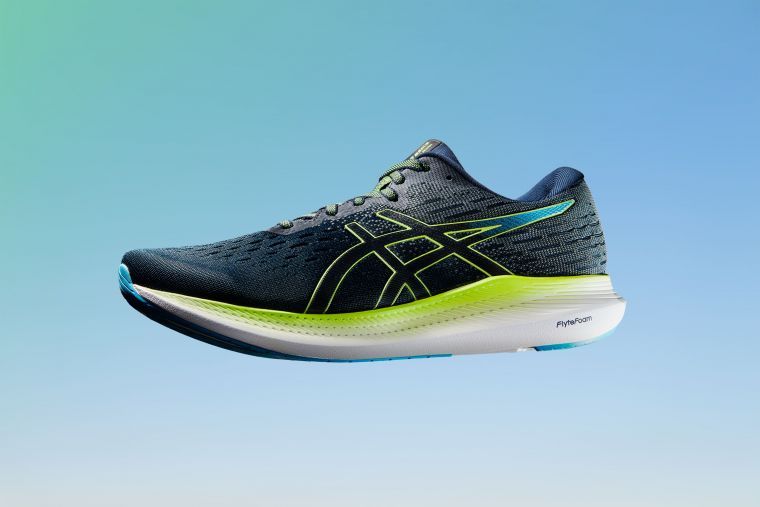 ASICS省力家族RIDE同步推出EVORIDE 2鞋款，打造最輕量省力跑鞋。官方提供