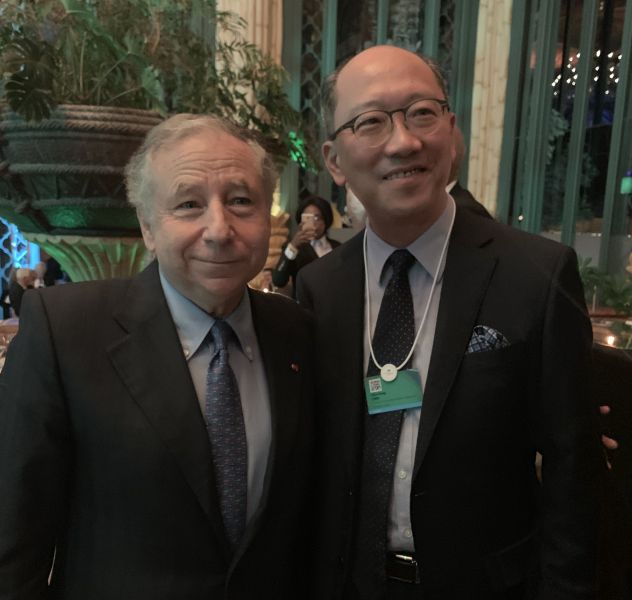 FIA主席Jean Todt（左）與中華車會理事長陳志鴻。大會提供