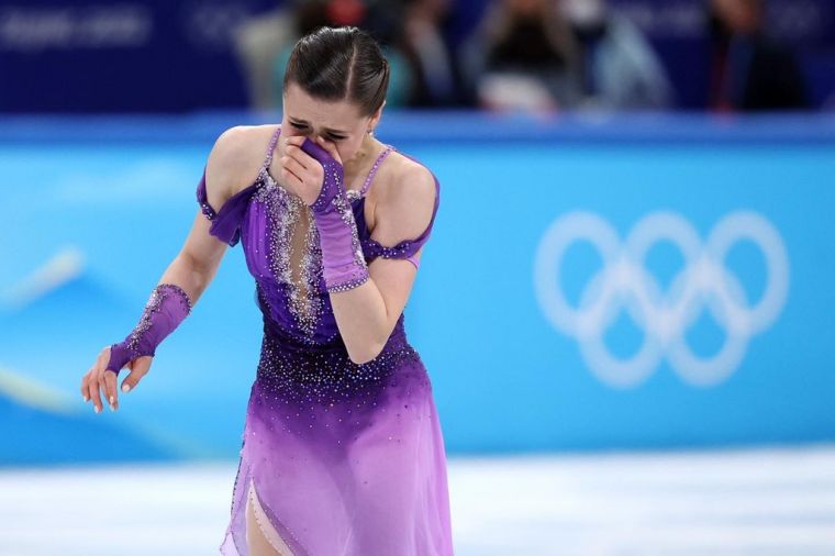 瓦莉娃雖然上台比賽，但成績還不被承認。摘自北京冬奧推特