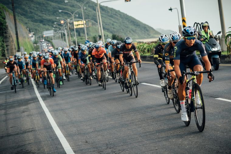 一年一度的環花東自行車賽於周六日登場。中華民國自行車騎士協會提供/林建宏攝