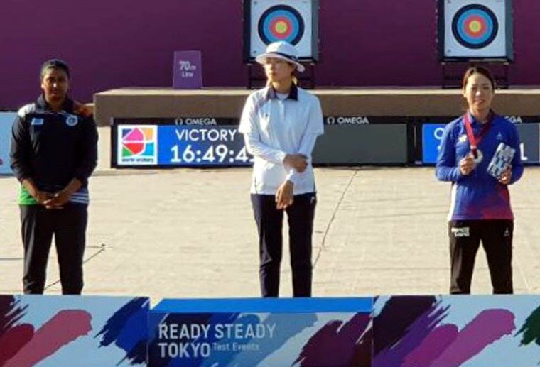 譚雅婷(右)在東京奧運射箭測試賽奪銅。倪大智／提供。
