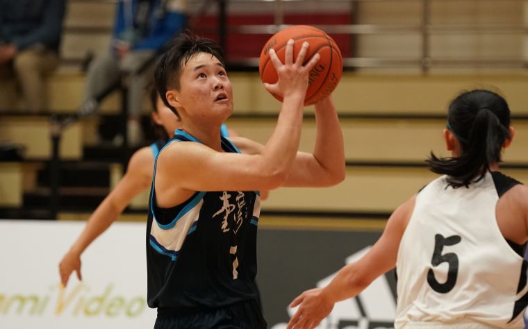 臺灣大學吳瑋茹UBA生涯新高30分（外帶12籃板）。大會提供
