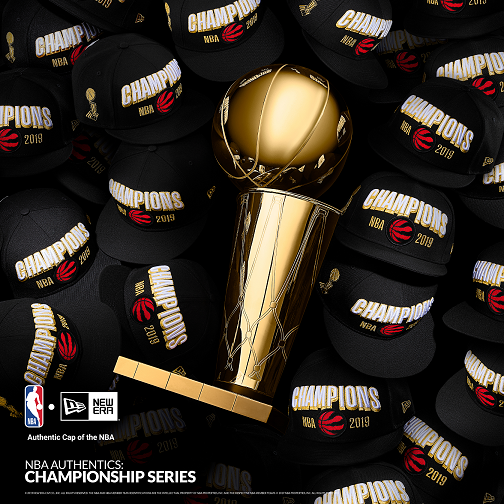 多倫多暴龍隊登頂NBA總冠軍冠軍帽首波限量發售。